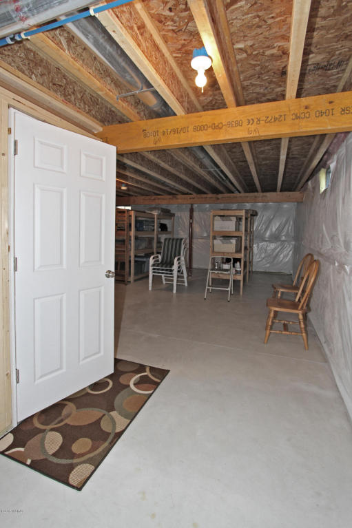 22 Meldon Circle, Queensbury, NY Property Listing from DaviesDavies