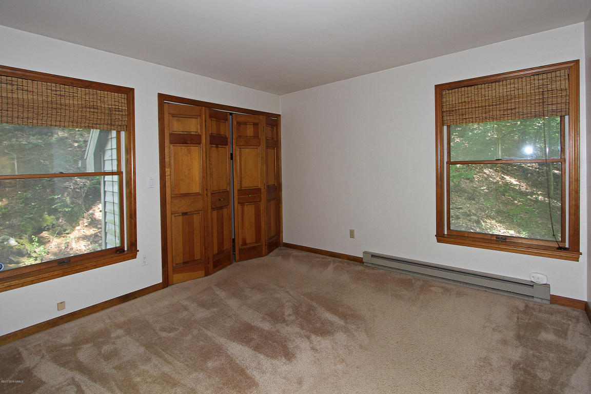 734 East River Drive, Lake Luzerne, NY Property Listing from DaviesDavies