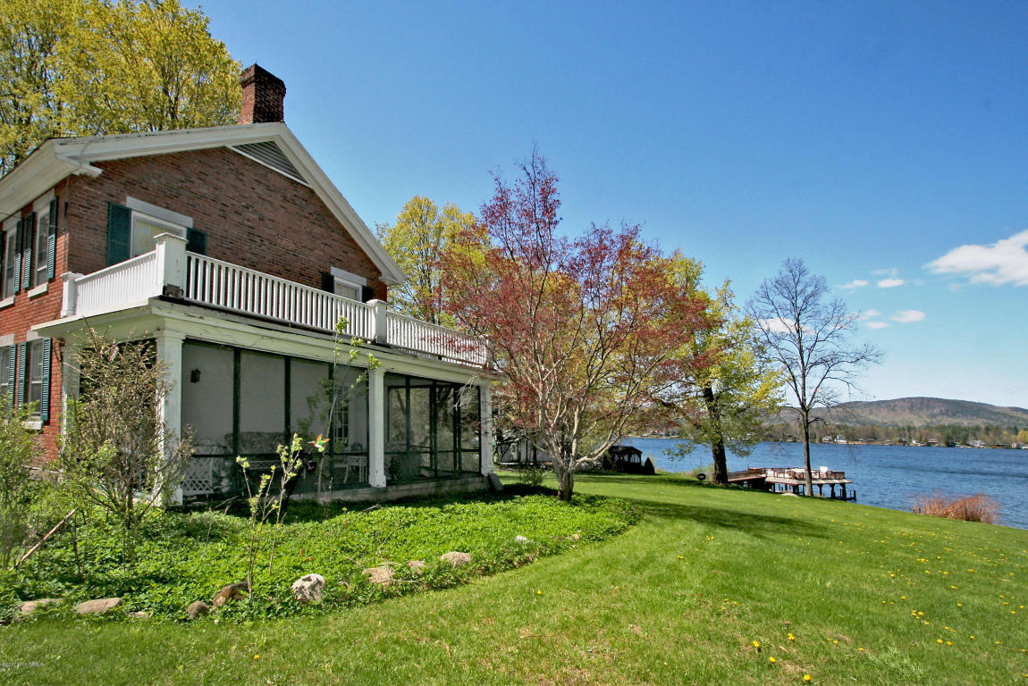 24 Shore Acres Road, Queensbury, NY Property Listing from DaviesDavies